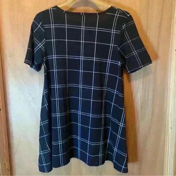 LuluaRoe Black Plaid Women Top Short Sleeve Casual Size Extra Small - Picture 12 of 16